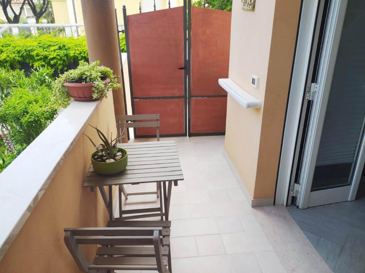 Mini Loft Fronte Mare Apartment Пескара Екстериор снимка